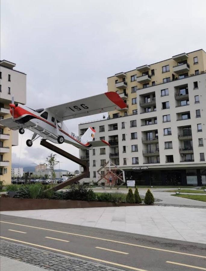 Luxury Panorama Apartament,Coresi Brassó Kültér fotó