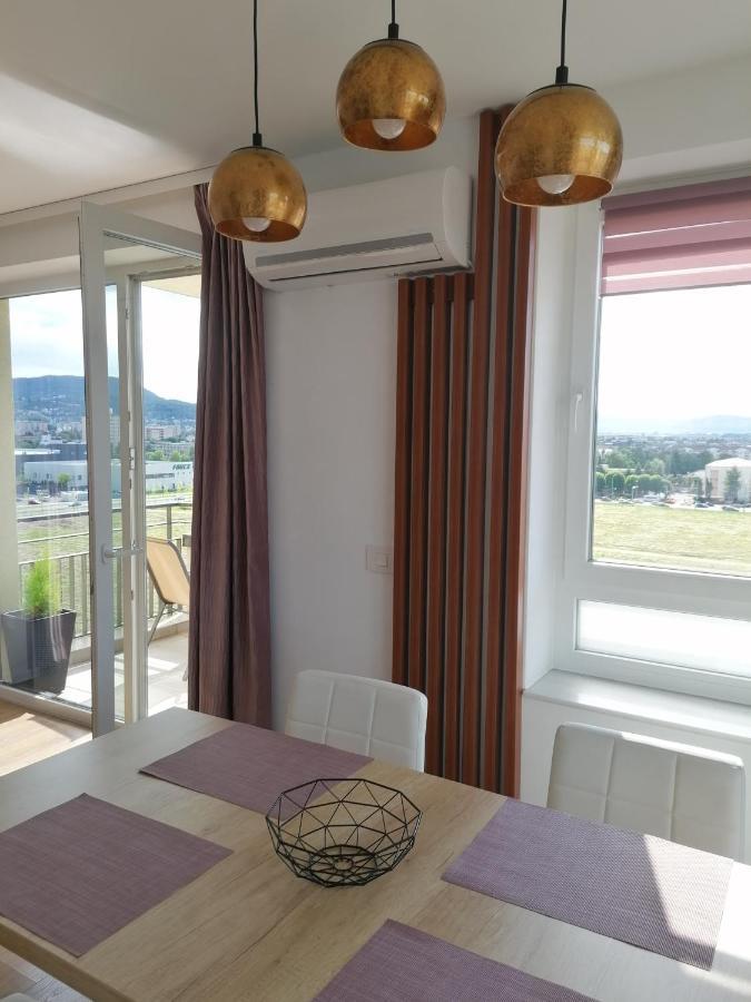 Luxury Panorama Apartament,Coresi Brassó Kültér fotó