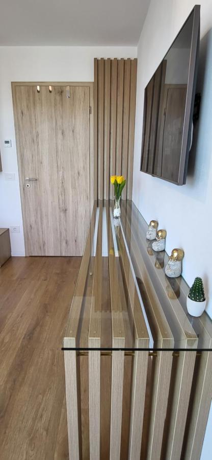 Luxury Panorama Apartament,Coresi Brassó Kültér fotó