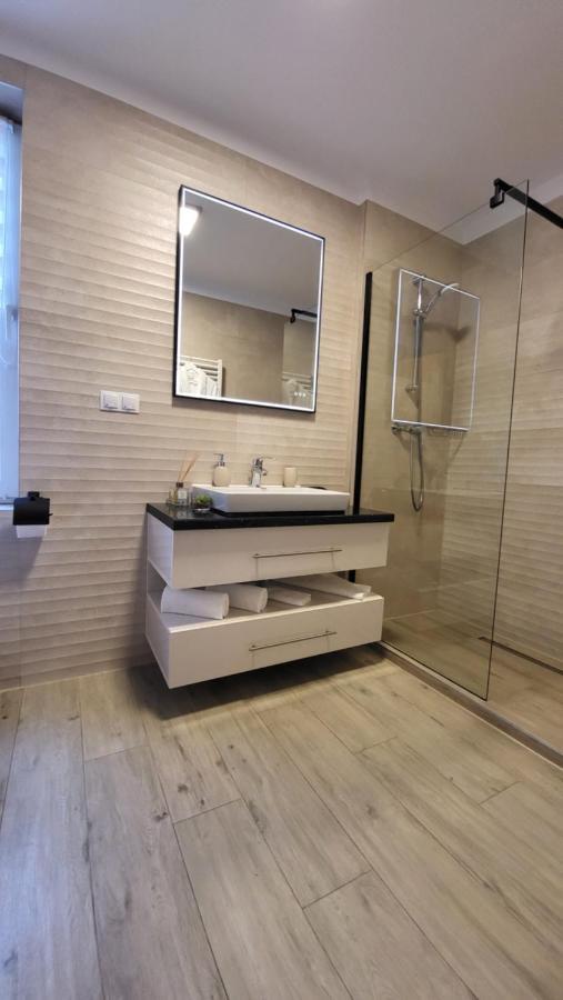 Luxury Panorama Apartament,Coresi Brassó Kültér fotó